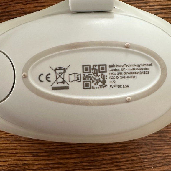 Elvie Breast Pump Set with Accessories - Picture 4 of 4